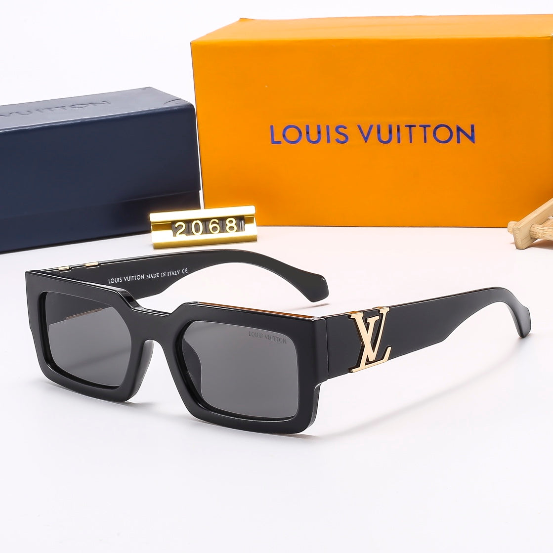 Fashion Square Sunglasses 2068