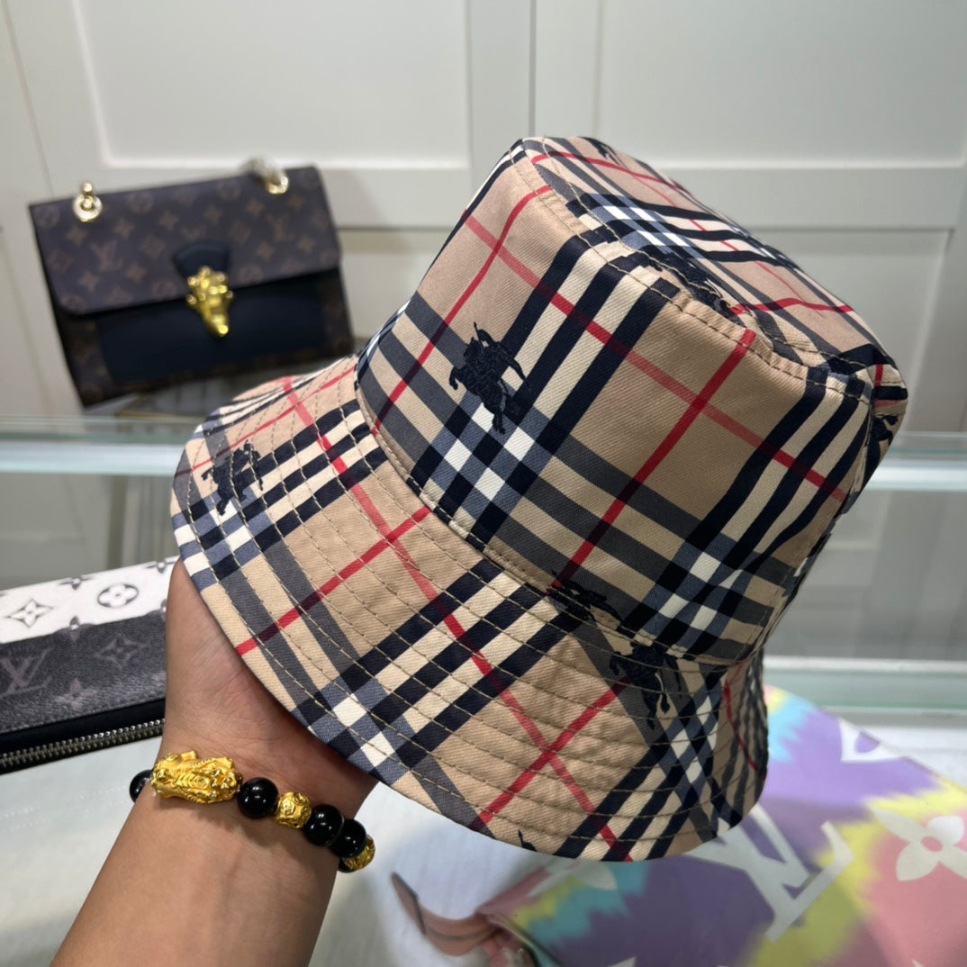 Checkered bucket hat, unisex