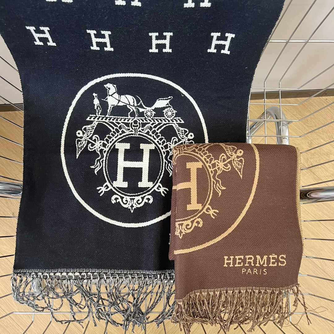 H Carriage Embossed Cashmere Scarf