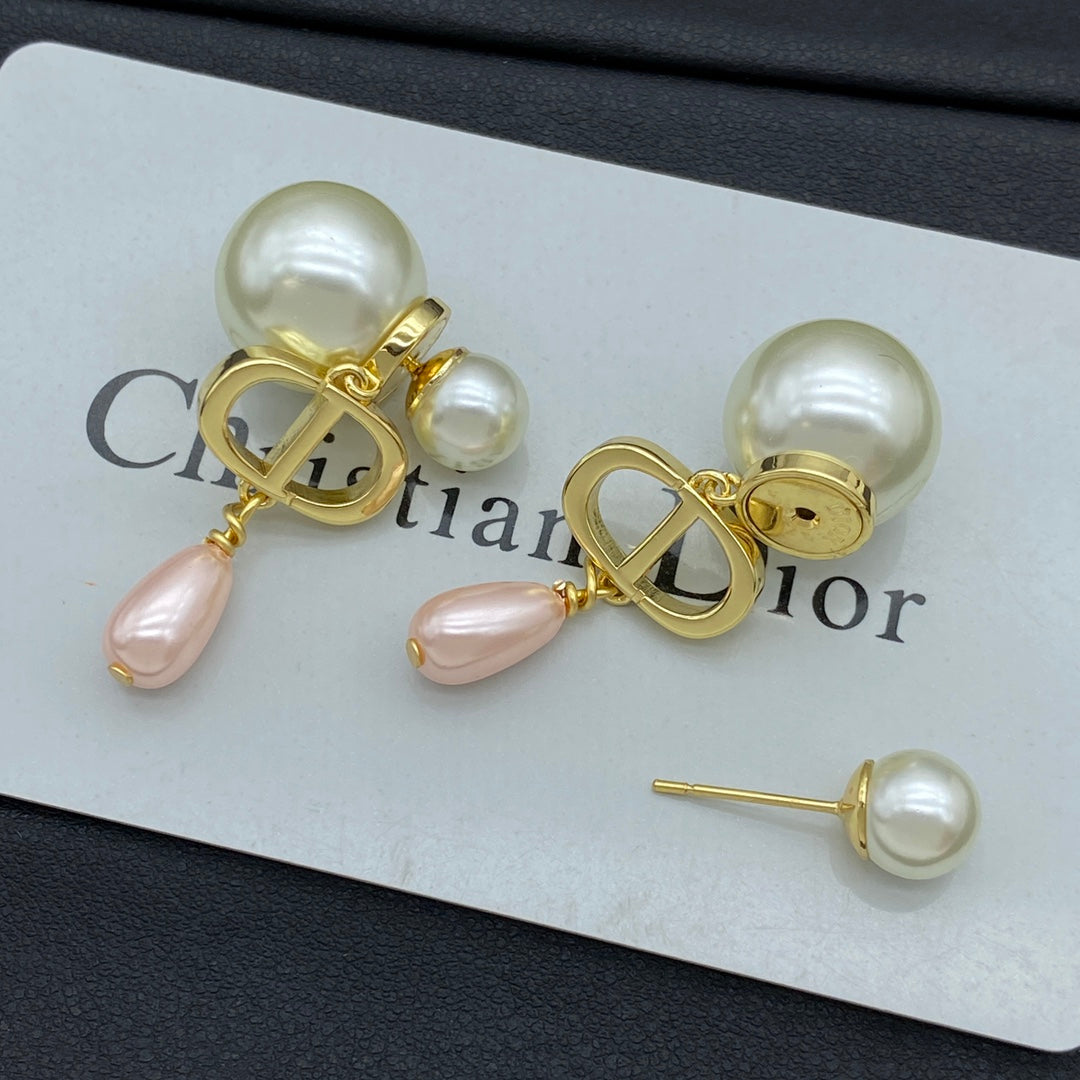 Water Drop Pearl Pendant Earrings