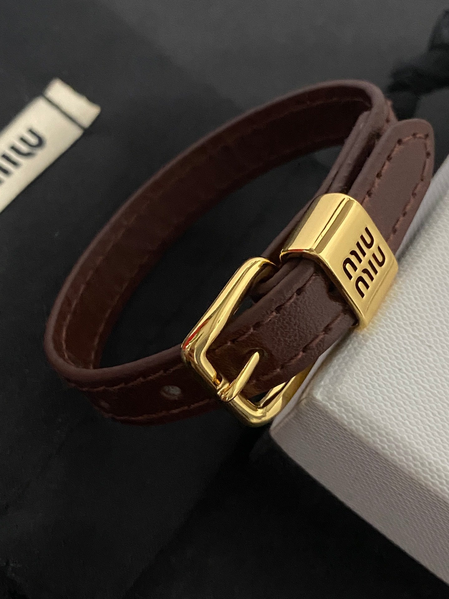 Genuine leather bracelet temperament light luxury letter bracelet