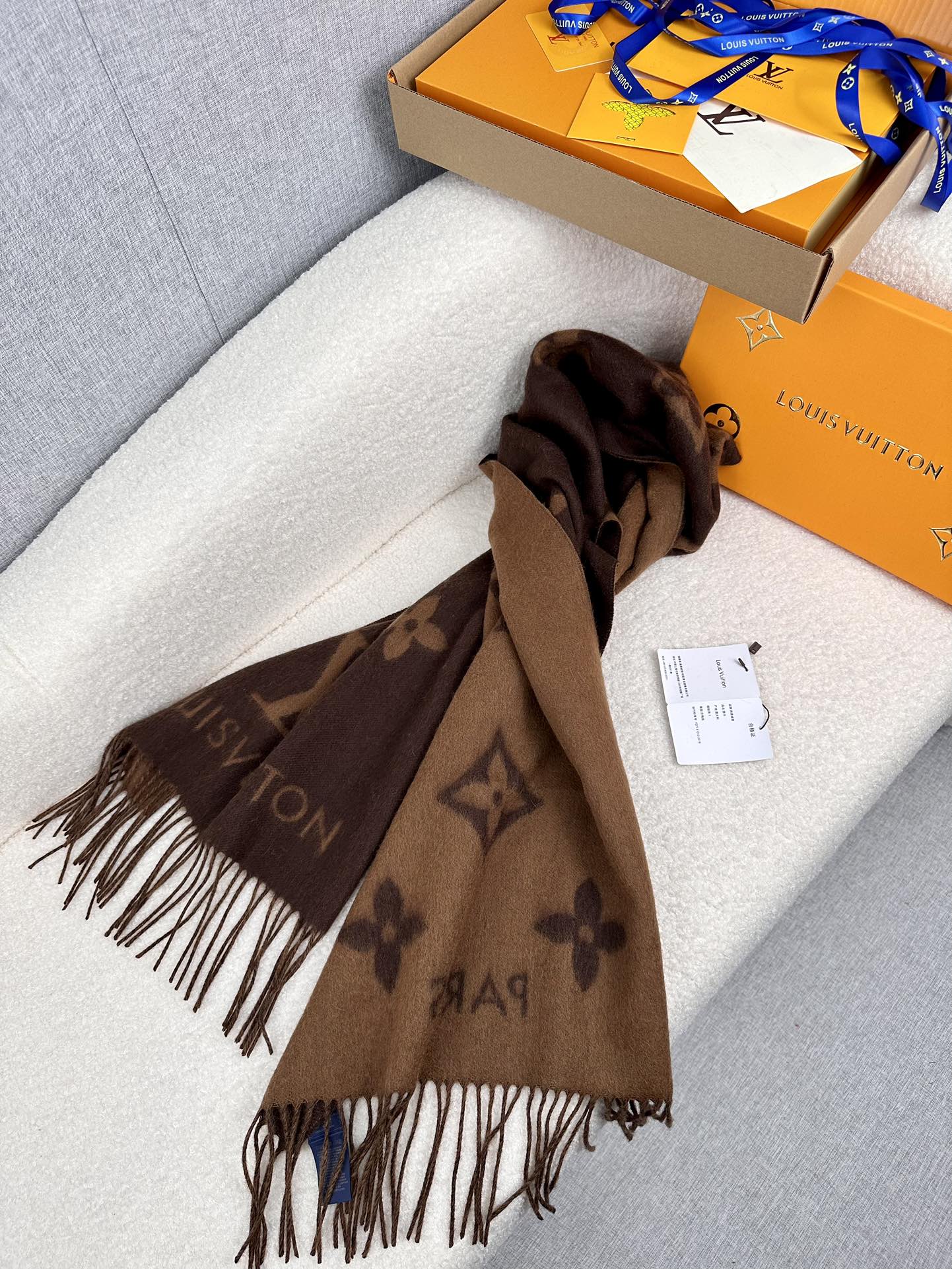 0925 Classic Soft and Comfortable Scarf