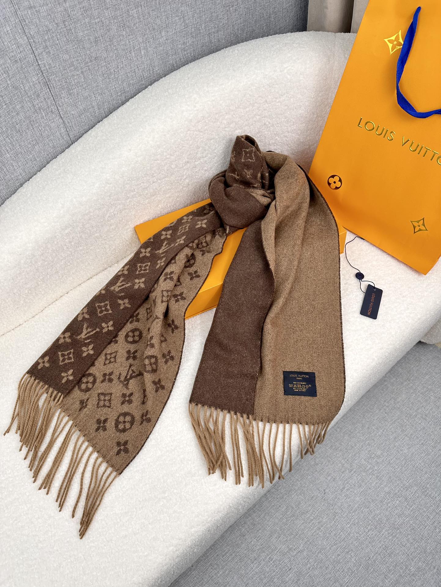 1002 Classic Soft and Comfortable Scarf