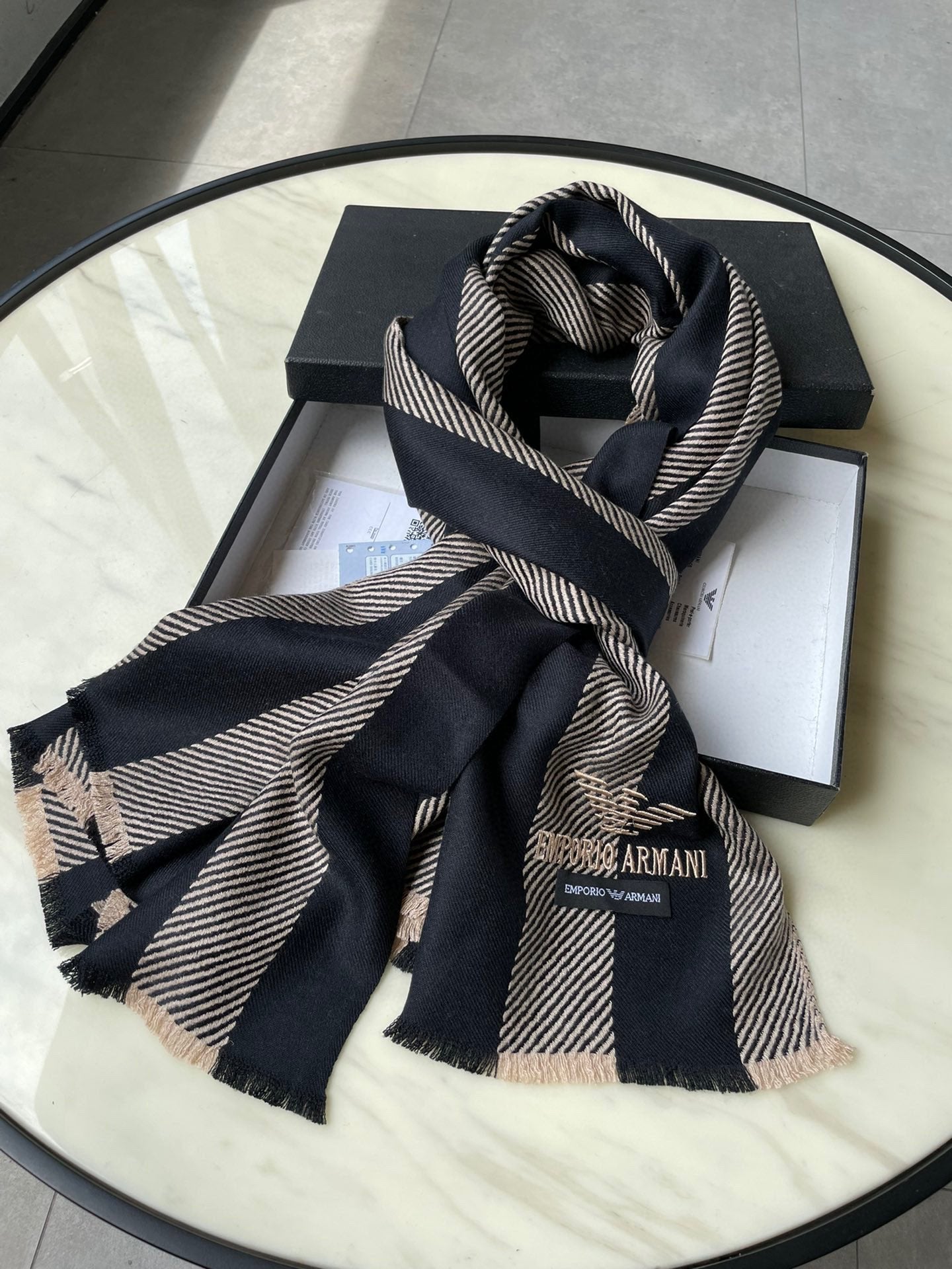 1002 Classic Soft and Comfortable Scarf