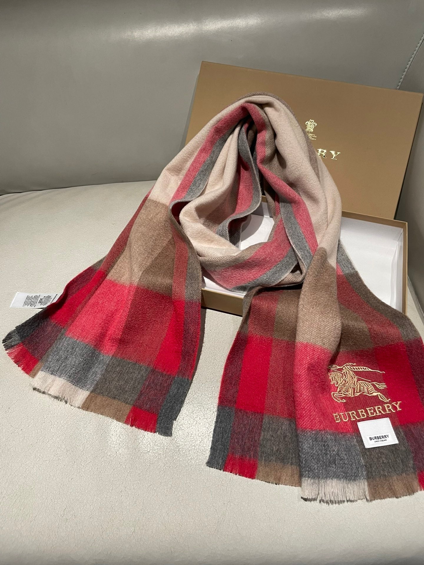 1002 Classic Soft and Comfortable Scarf