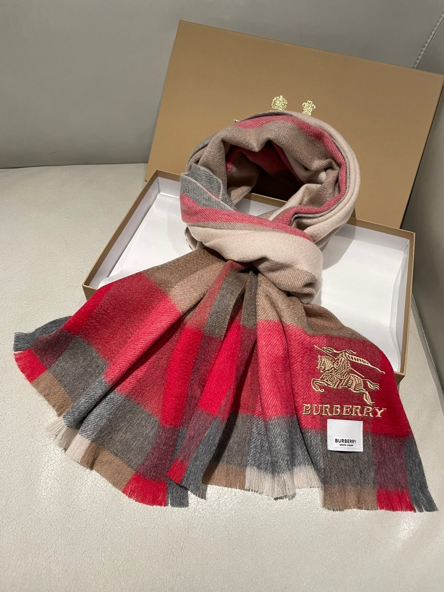 1002 Classic Soft and Comfortable Scarf